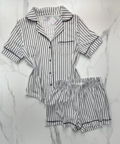 Pyjama boutonné short haut demi manche primark " navy à rayures "