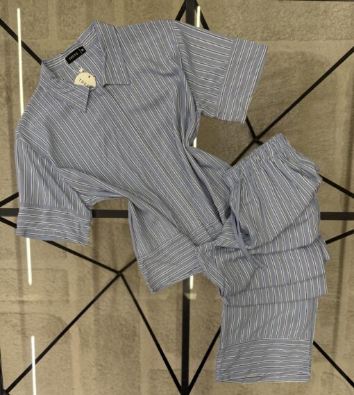Pyjama boutonné haut demi manche " Bleu ciel "