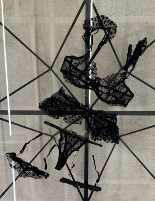 Body H " Noir "