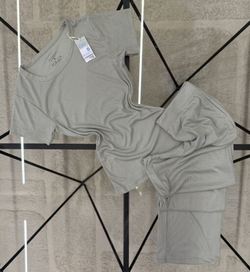 Pyjama haut demi manche pantalon primark " Khakhi "