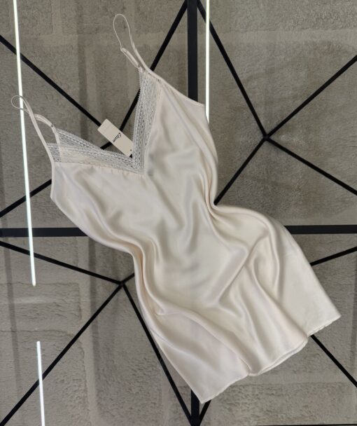 Feeling Etam - Blanc - 
Nuisette courte satinée