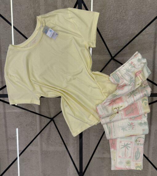 Pyjama haut demi manche pantalon primark " à motifs "
