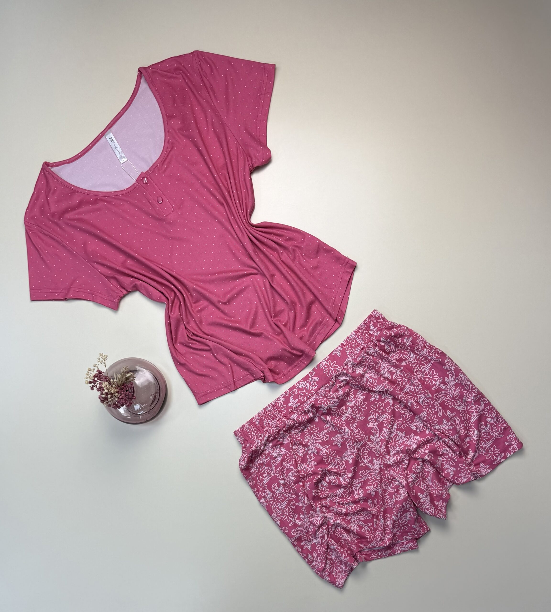 Pyjama short haut demi manche " Rose " – Image 2