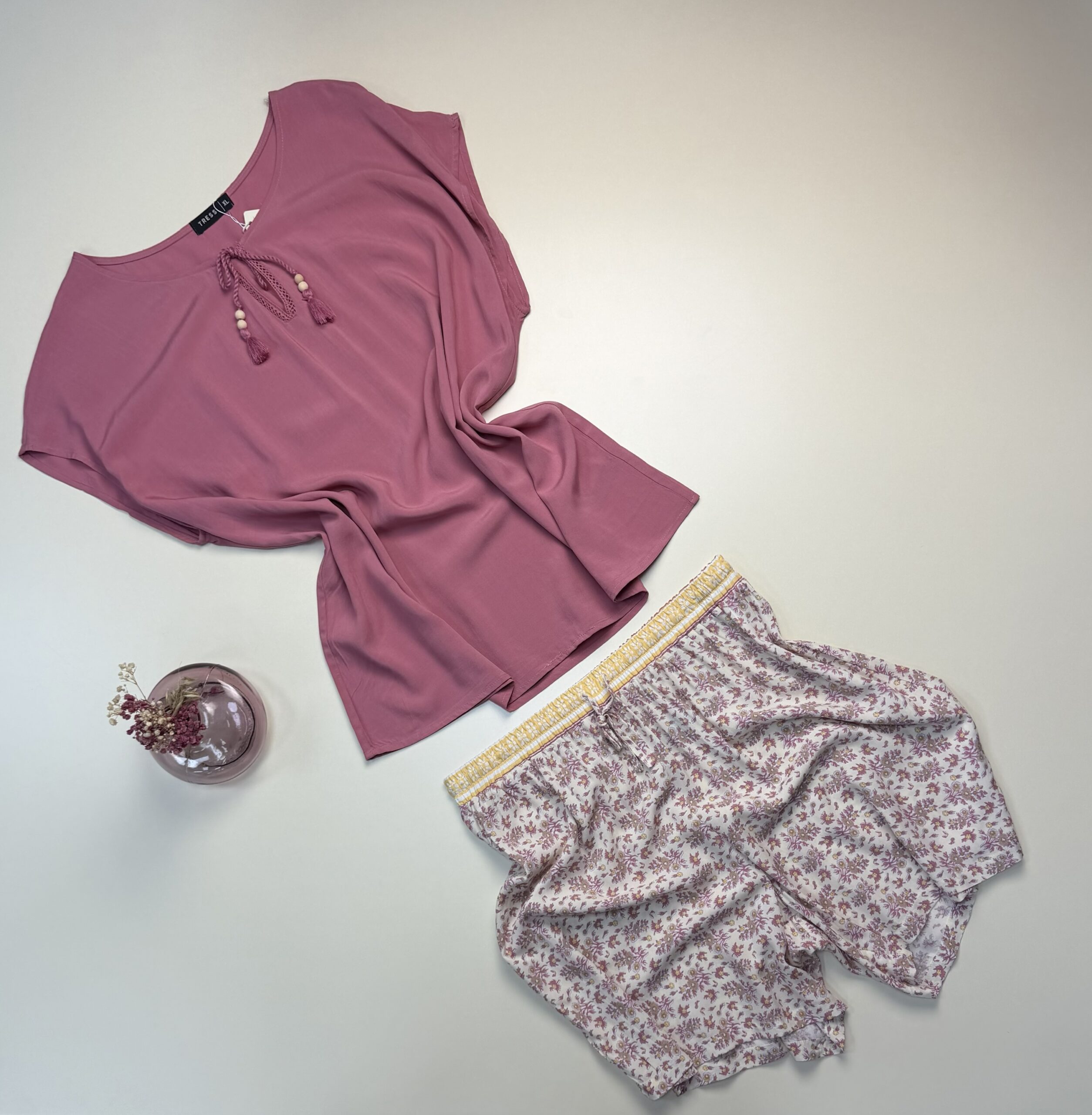 Pyjama short haut demi manche " Rose " – Image 2