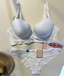 Alternative view of Ensemble 2 pcs H " Blanc "