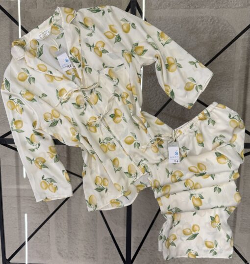 Pyjama boutonné - Primark - " Motif citron "