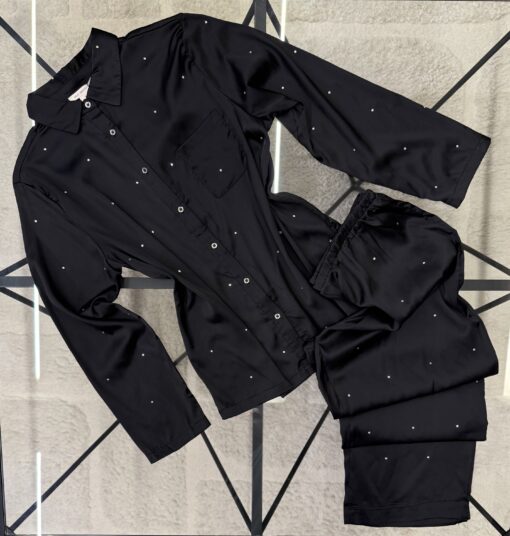Pyjama Boutonnée en satin perlé " Noir "