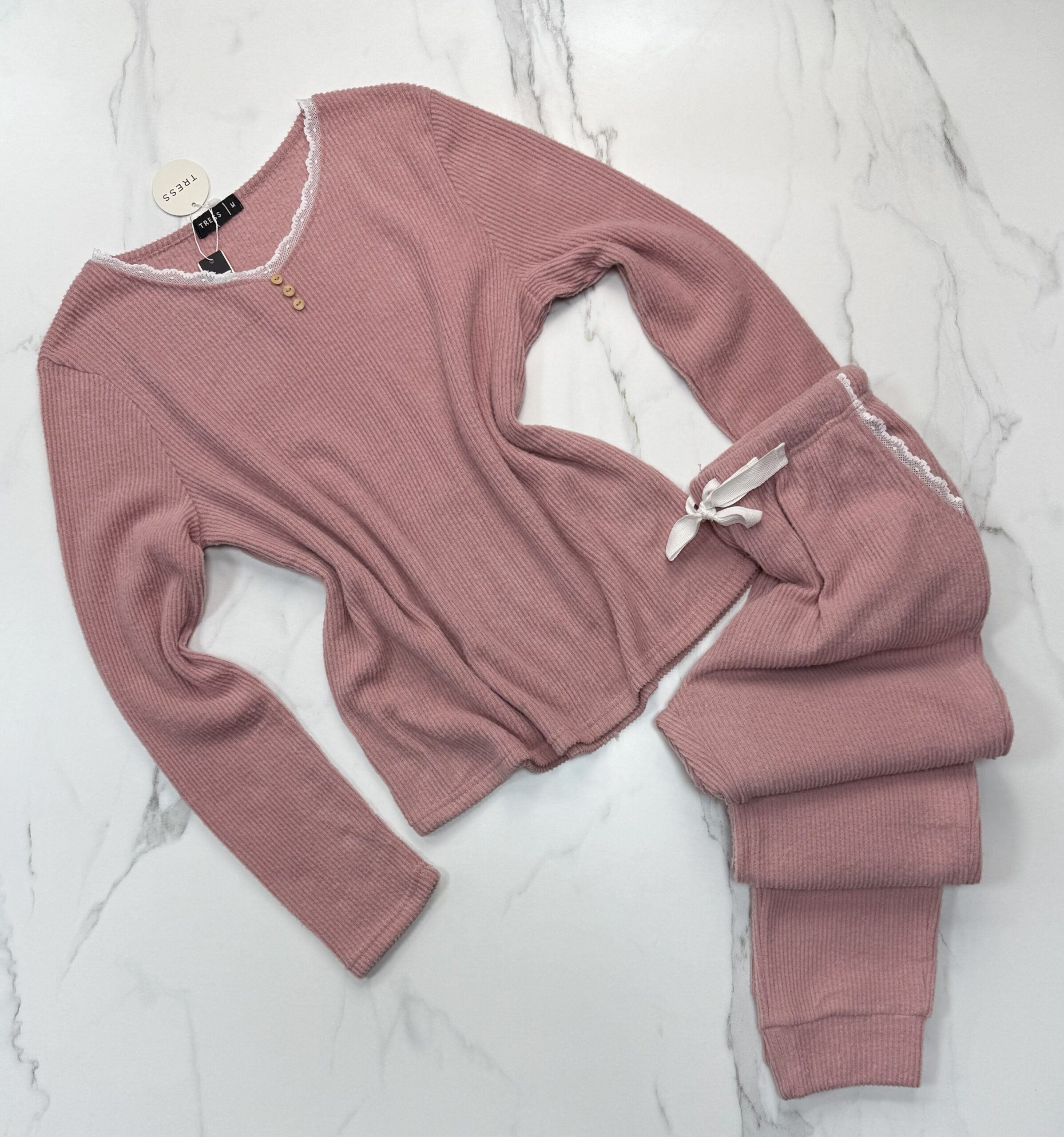 Pyjama manche longue en dentelle "Rose"