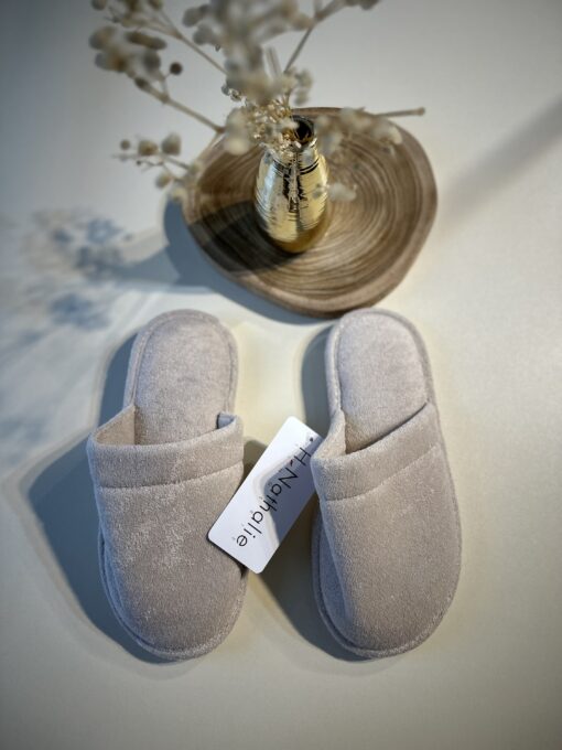 Pantoufle fermé "Beige"