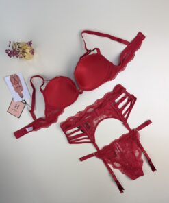 Alternative view of Ensemble  3 pcs H "Rouge" Push up