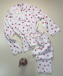 Pyjama manche longue boutonnée "coeur rouge"