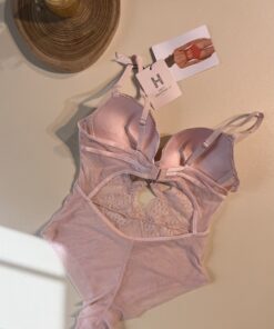 Alternative view of Body -H- "Rose"