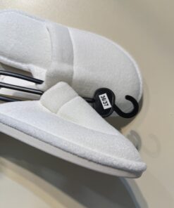 Alternative view of Pantoufle fermé "blanc"