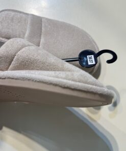 Alternative view of Pantoufle fermé "Beige"