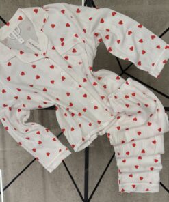 Pyjama manche longue boutonnée "coeur rouge"