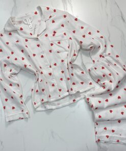 Pyjama manche longue boutonnée "coeur rouge"