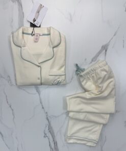 Alternative view of Pyjama boutonné haut manche longue " Blanc "