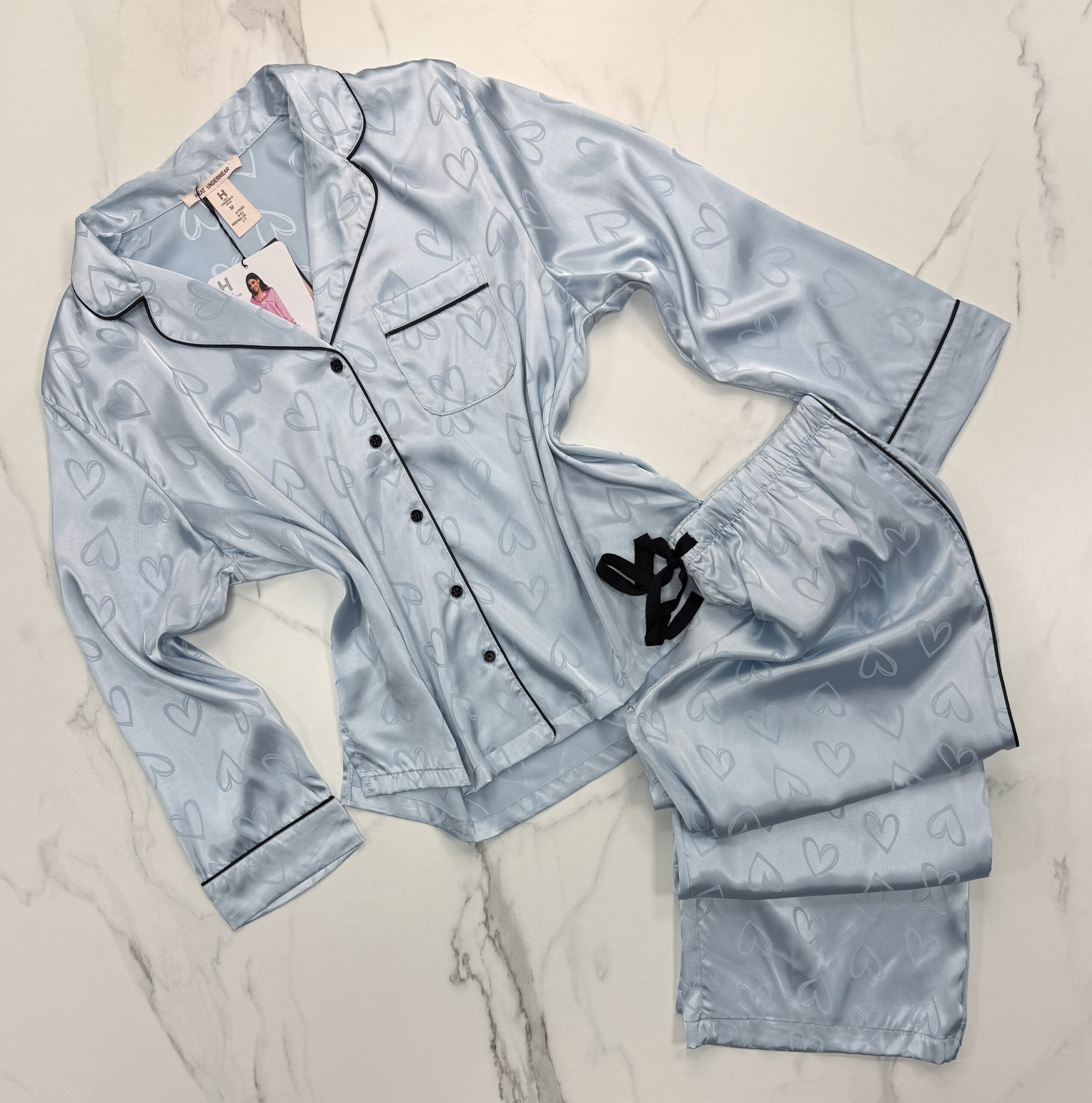Pyjama boutonné en satin "Bleu"