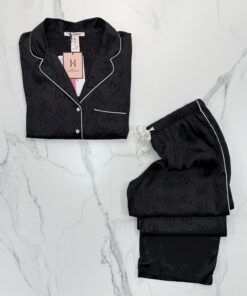 Alternative view of Pyjama boutonnée en satin "Noir"