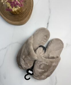 Pantoufle ferme h-nathalie " Beige "