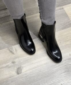 Alternative view of Bottine "Black"