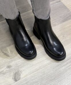 Alternative view of Bottine "Black"