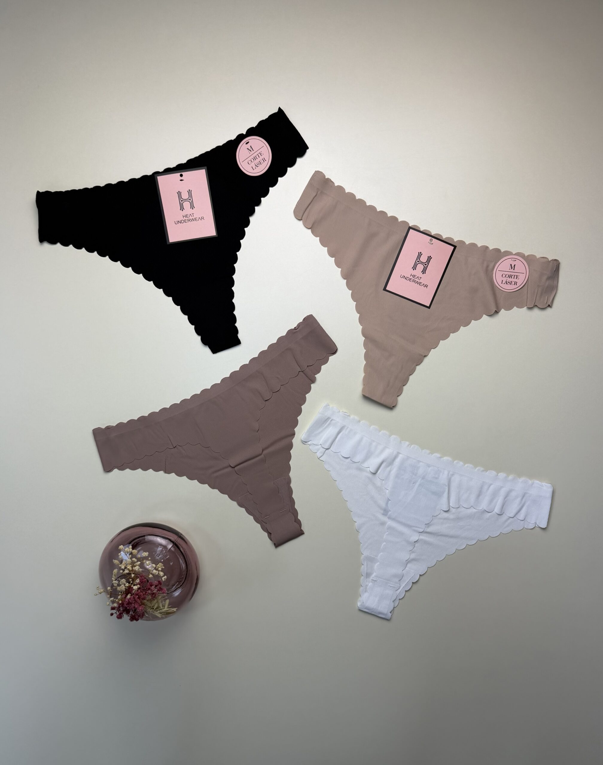 Pack de 4 culottes invisible - H - – Image 2