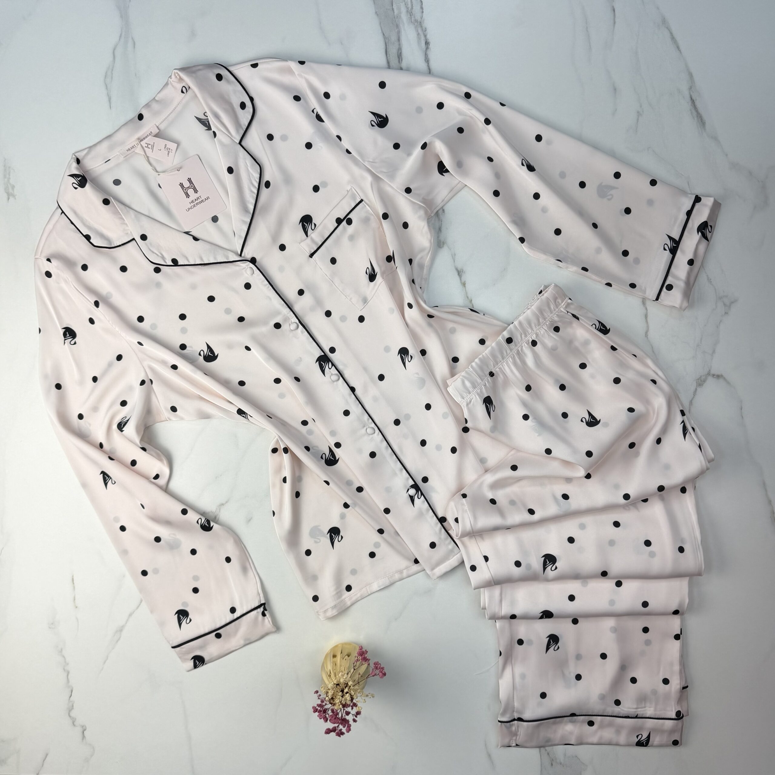 Pyjama boutonné en satin " Rose "