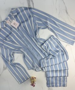 Pyjama boutonné en satin " Bleu "