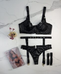 Alternative view of Body - H -