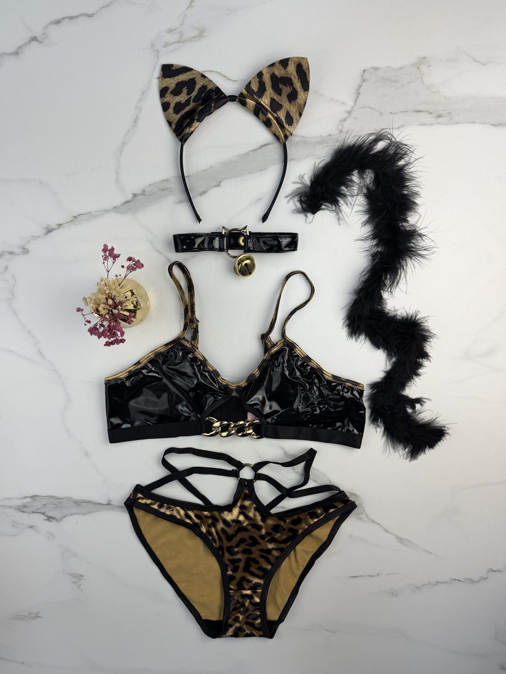 Body - H - – Image 4