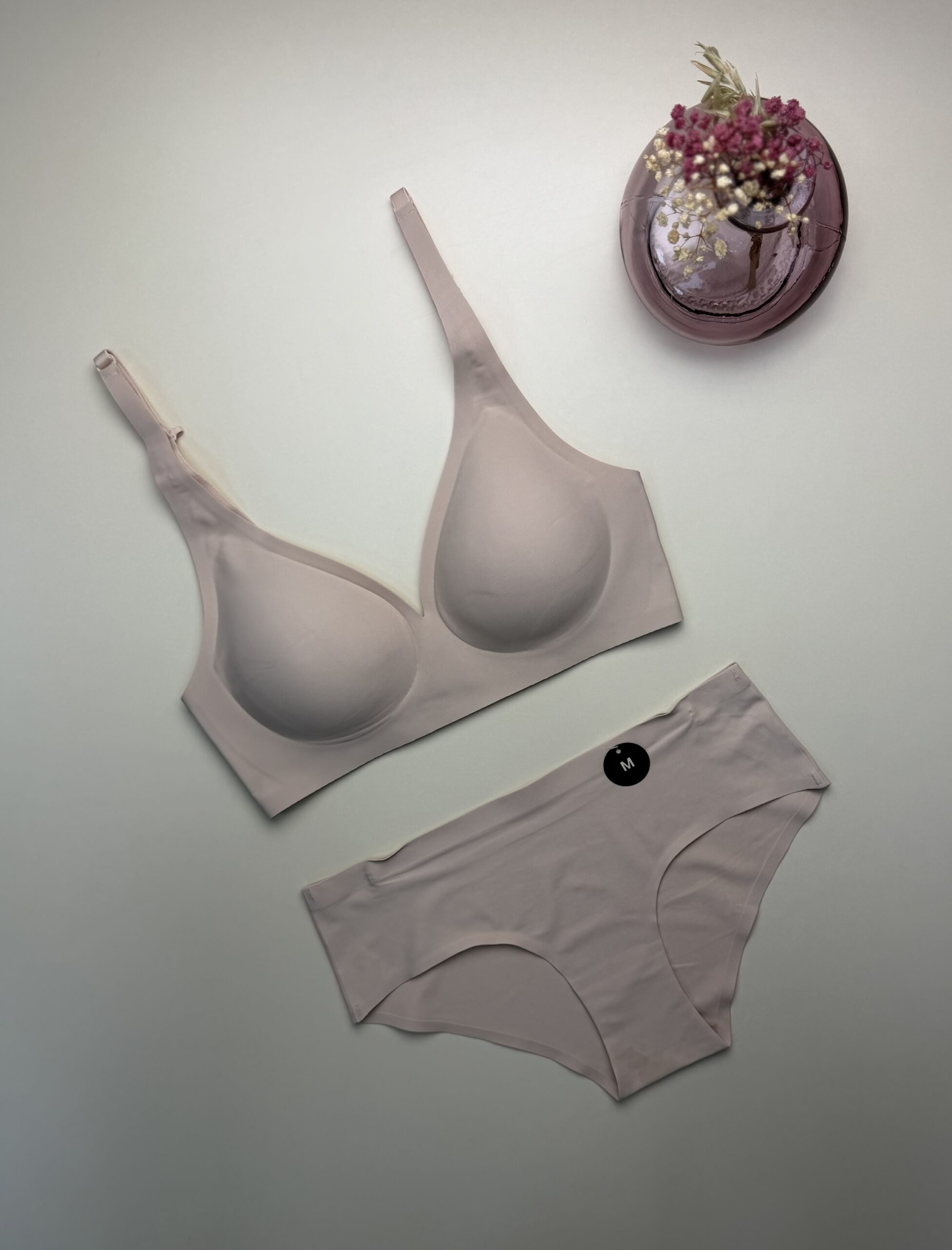 Ensemble 2pcs -TRESS- Invisible "Beige"