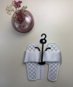 Alternative view of Pantoufle en satin "Blanc"