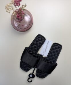 Pantoufle en satin "Noir"