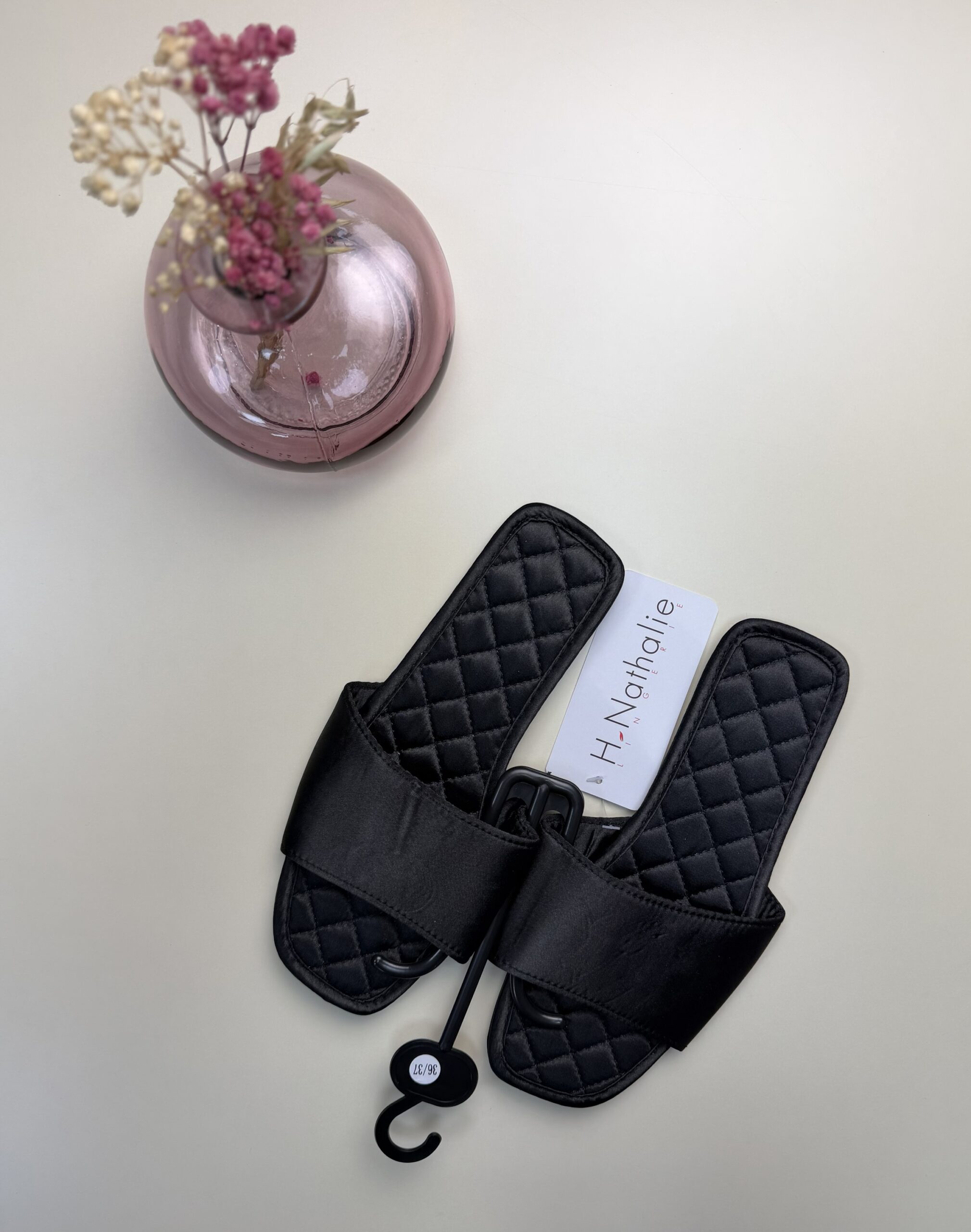 Pantoufle en satin "Noir"