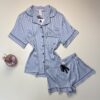 Pyjama short boutonée en satin H " Bleu "