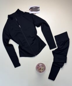 Alternative view of Ensemble de sport H " Noir "