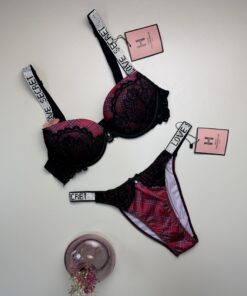 Ensemble 2pcs -Push up- "Rouge"