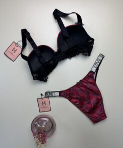 Alternative view of Ensemble 2pcs -Push up- "Rouge"