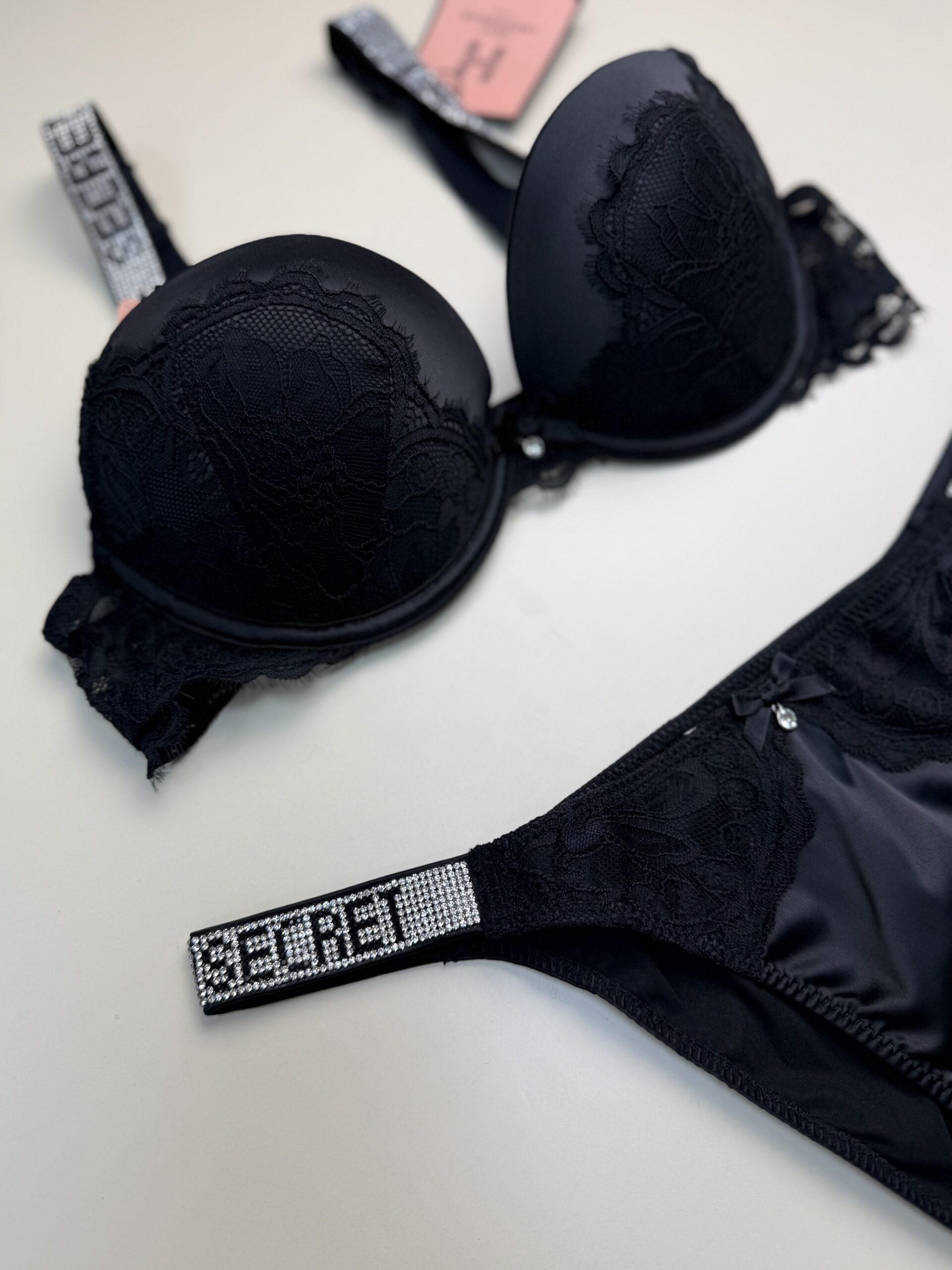 Ensemble 2pcs -Push up- "Noir" – Image 4