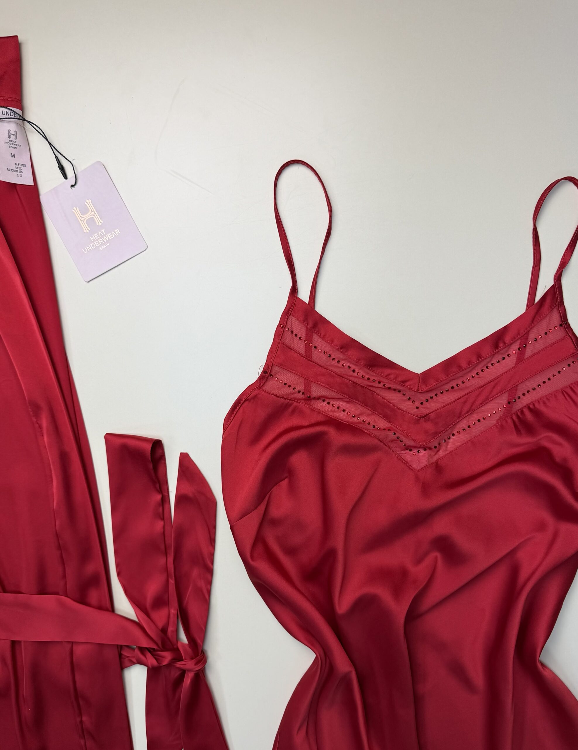 Ensemble nuisette peignoir en satin " Rouge " – Image 4
