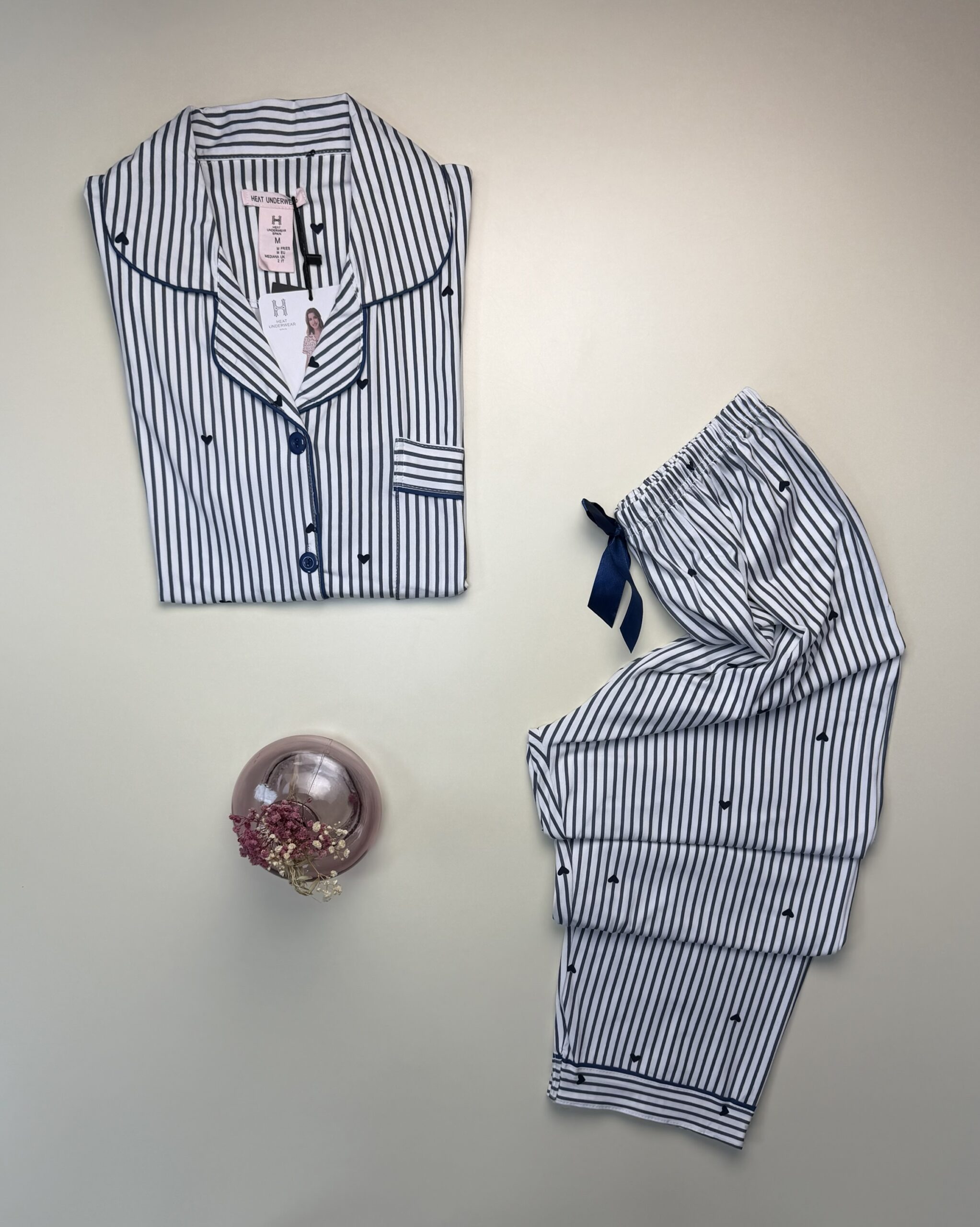 Pyjama boutonné haut demi manche H " Bleu à rayures " – Image 3