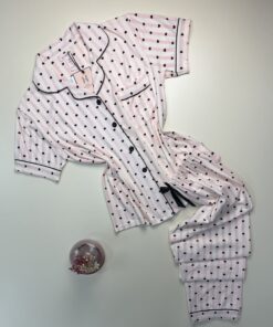 Pyjama boutonné haut demi manche H " à rayures rose "