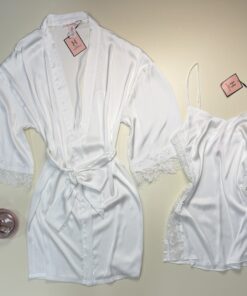 Alternative view of Nuisette peignoir long en satin " Blanc "