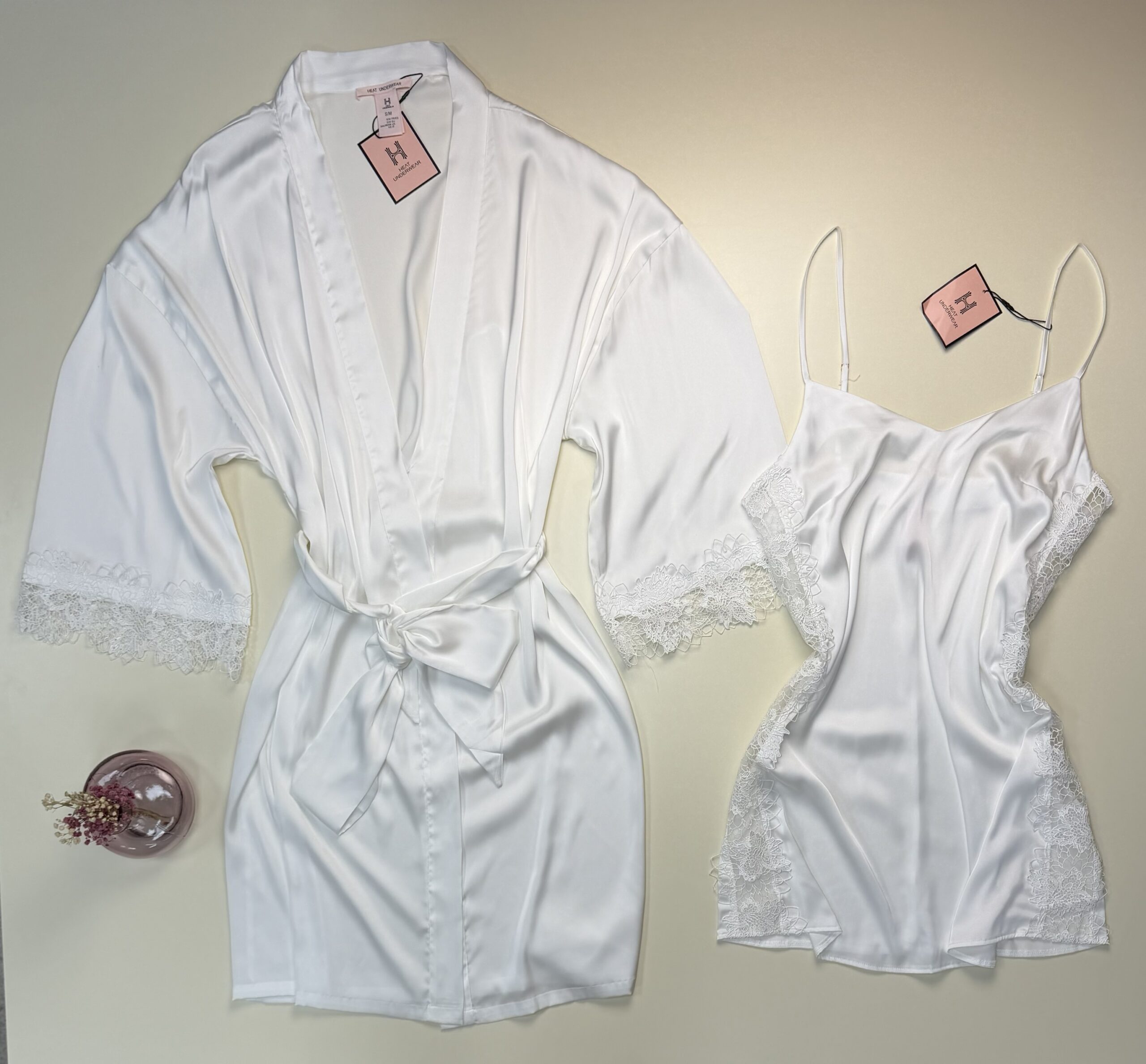 Nuisette peignoir long en satin " Blanc " – Image 2