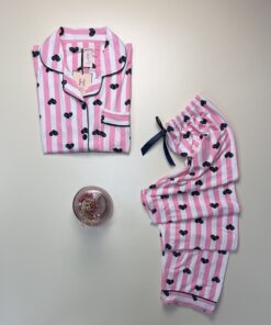 Alternative view of Pyjama boutonné haut demi manche H " Rose coeur à rayures "