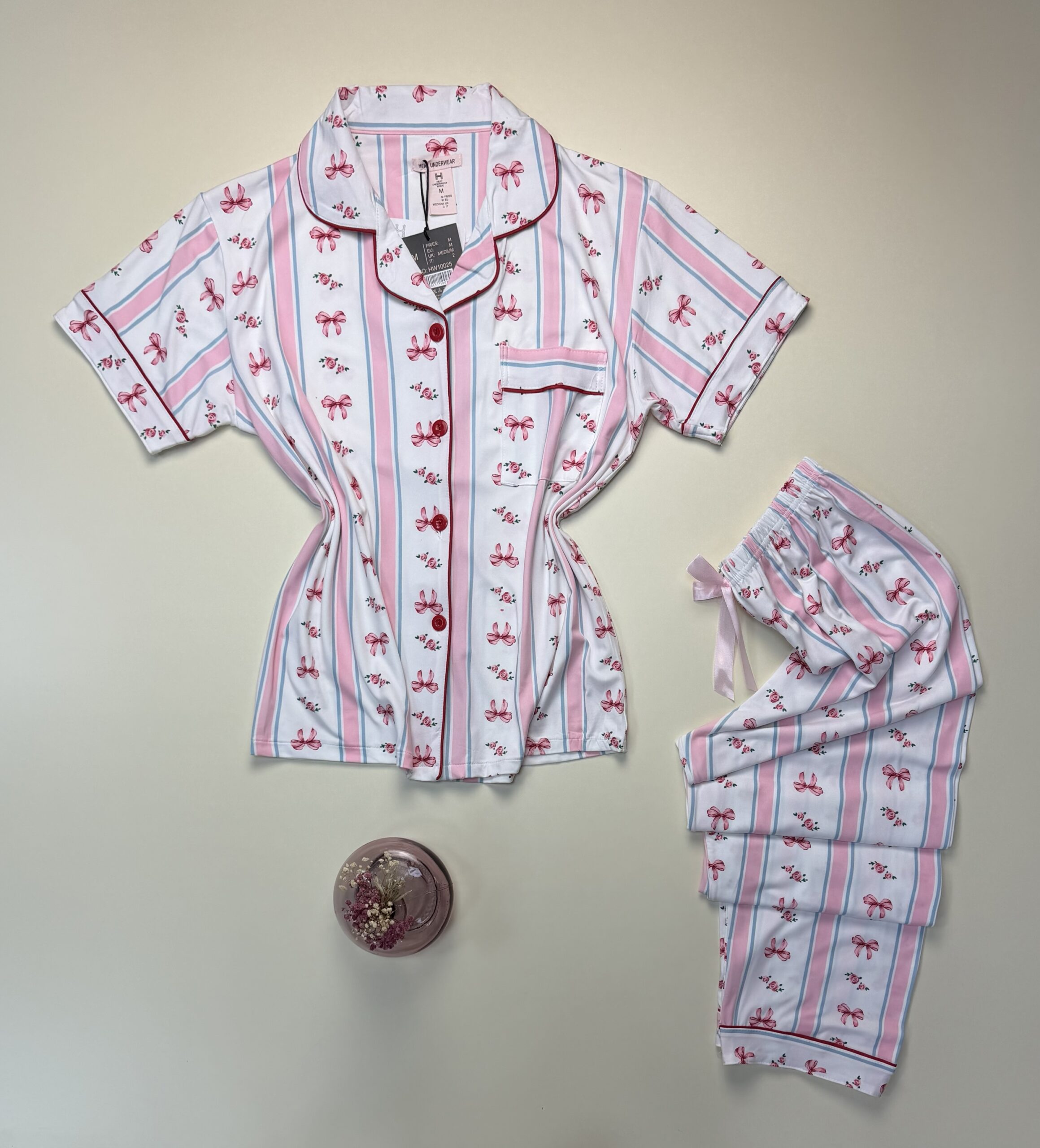 Pyjama boutonné haut demi manche " à rayures petites fleurs " – Image 3