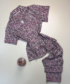 Pyjama boutonné haut demi manche " cœur rose "