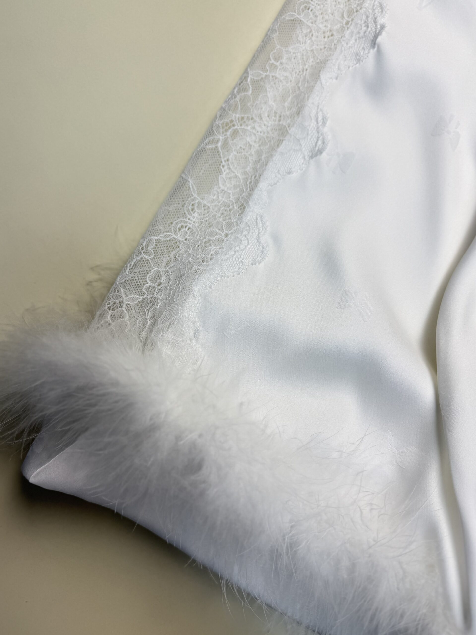 Ensemble nuisette peignoir en satin " Blanc " – Image 4