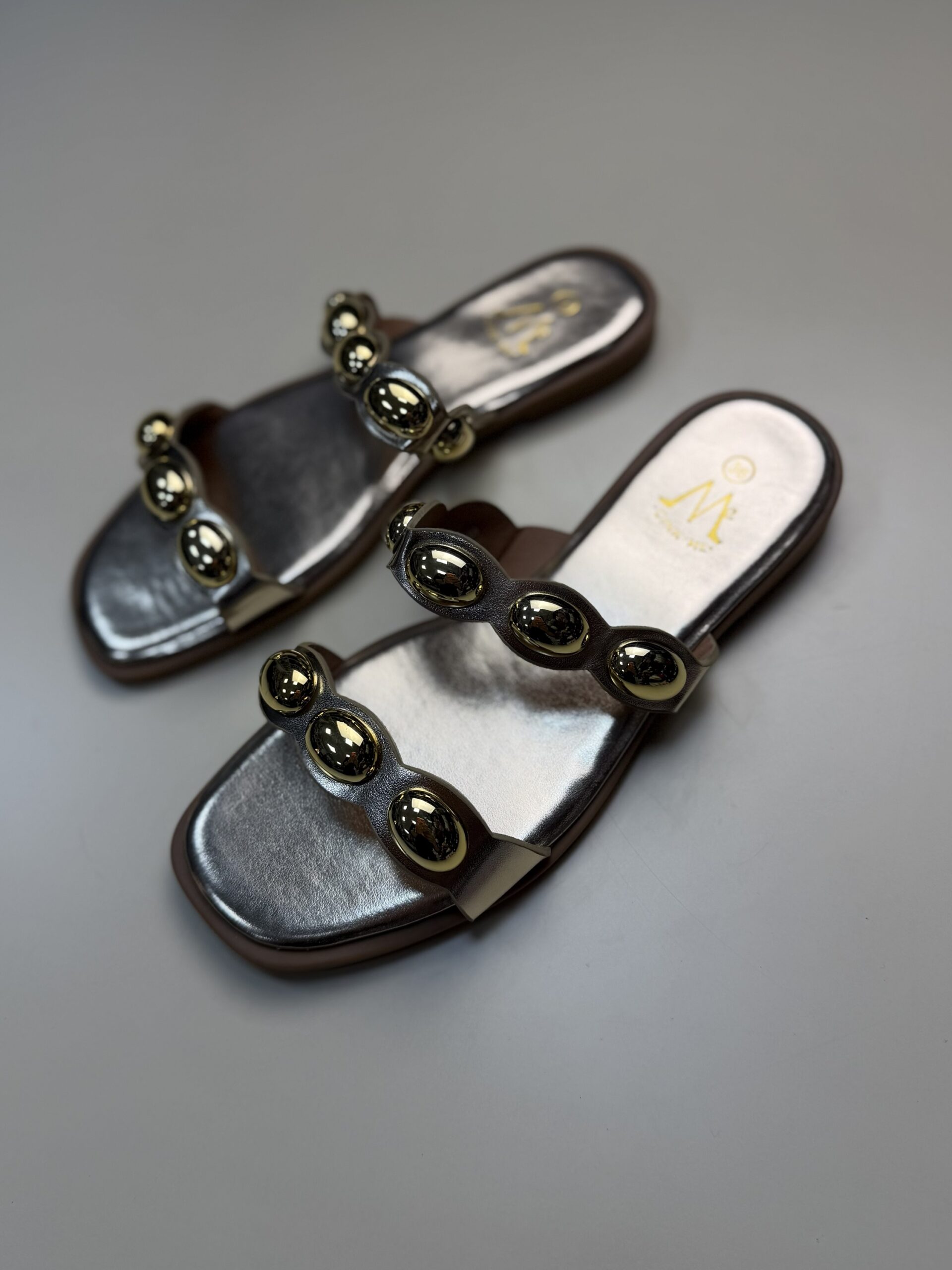 Mule - Gold - – Image 3